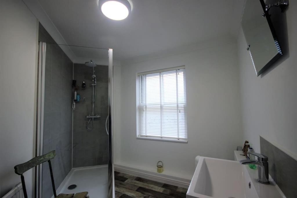 Apartment Flat 1 Alfred Mews Deal